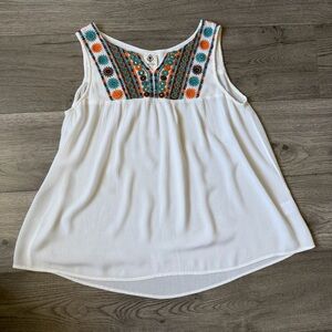 Spade & Heart White Boho Embroidered Sleeveless Top - Size Small